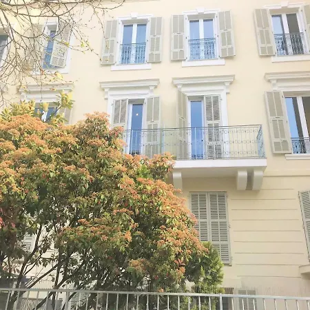 Duplex Balcon Centre 207